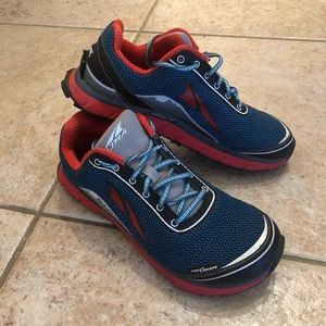 Women’s Altra Lone Peak 2.5